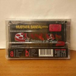 Kaset Mustafa Sandal Detay, Ambalajında. Orijinal koleksiyonluk