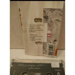 Kaset Hülya Avşar Aşıklar Delidir albümü. Orijinal