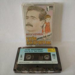 Kaset Fatih Kısaparmak Bekle Küçüğüm, yarına kaç var albümü
