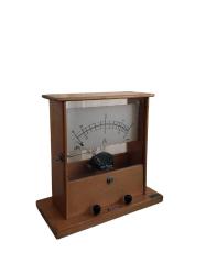 Vintage voltmeter 1961
