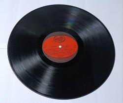 DANCE PARTY-NON STOP DANCE ALBUM, 33'LÜK LP PLAK 10/8,5 KONDİSYONDA