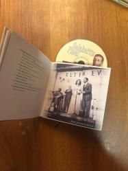 Selahattin Pınar - Arşiv Serisi : Sabite Tur Gülerman,Safiye Ayla,Lale Hanım,Nerkis Hanım,Müzeyyen Senar ,Hamiyet Yüceses,Zeki Müren/ CD+Kitap [Kalan]