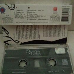 Kaset Özgün Elveda albümü. Orijinal. Sorunsuz çalışıyor.