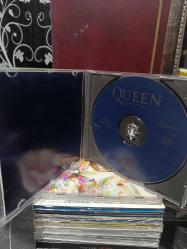 Queen greatest hits 2