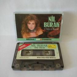 Kaset Nil Burak Oldu Olacak albümü. Orijinal. Sorunsuz çalışıyor. Kasette yazı var.