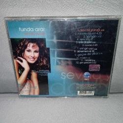 Cd Funda Arar Sevda Yanığı albümü. Orijinal. Sorunsuz çalışıyor.