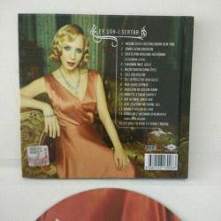 CD Sertab Erener ey şûh-i Sertab Albümü. Orijinal. Sorunsuz çalışıyor.