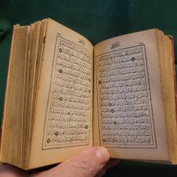 KOLEKSİYONLUK ANTİKA MATBU KURANI KERİM.