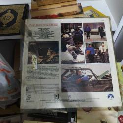 LaserDisc Database - Planes, Trains and Automobiles