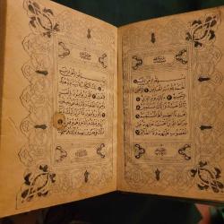 DEĞİŞİK TEZHİPLİ MATBU OSMANLICA KURANI KERİM. KOLEKSİYONLUK.