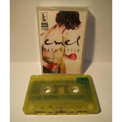 Kaset Emel,Faka Bastın Albümü. Orijinal. Sorunsuz çalışıyor.