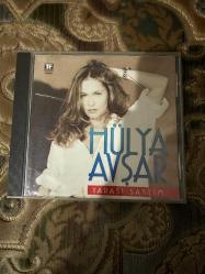 Hülya Avşar -Yarası saklım