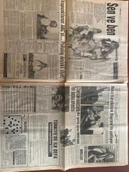 HAFTANIN SESİ GAZETESİ DOĞUM GÜNÜ HEDİYESİ - 3 NİSAN 1992 - SAYI: 14 - TAM TAKIM 12 SAYFADIR -Ajda Pekkan - Ahu Tuğba - Gönül Yazar - Muazzez Abacı - Emel Sayın - İbrahim Tatlıses - Hüseyin İnan - Kemal Kaç - Garry Garip - Melih Cevdet - Ayten Gökçer - Metin Oktay - Ayşen Gruda - Sibel Tüzün - Fatih Erkoç - Nilüfer - Fikret Kızılok - Melih Cevdet - Neslihan Sabancı - Güler Sabancı - Halis Ayyıldız - Pervin Balcı - Rüçhan Adlı - Mihrunisa Tercan Yaramancı - Nihal Tüfekçi - Müjgan Murova - Hande Aytar - Hale Ayyıldız - Leman Sam - Tezcan Yaramancı - Fatih Andı - Tülin Mingiroğlu - Nurhan Şoray - Şakir Eczacıbaşı - Leyla Mansur Türk - Figen Garib - Canan Sabuncu - Sema Tarık - Muammer Türk - Ayşegül Aybar - Tayyip Rıfkıoğlu - Nuran İnal - Oya Nayir - Serap Tümer - Şükriye Ertuğrul - Birsen Kılıç - Fatma Akçora - Gülten Karataş - Hatice Altı - Selim Soykan - Ajda bu filmi yakmak istedi - Devler kapıştı - Felakete eğlenceli destek - İbo’ya sanatçı desteği - Kadın çiçek açtı - Meclis de film