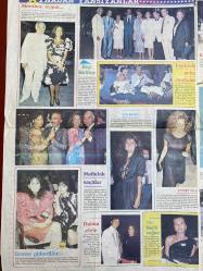 AYNA GAZETESİ DOĞUM GÜNÜ HEDİYESİ  - 4 SAYFADIR -Seda Sayan-Ahu Tuğba-Bahar Öztan-Şebnem Acar-Ece Kiralı-Zeynep Sıla-Berin Benker-Nesrin İlter-Sema Maliki-Niral Uycan-Buket Ünlü-Remziye Oktan-Kemal Oktan-Vahdet Odman-Gül Özsoy-Ali Oktan-Osman Güler-Mehmet Samda-Erdinç Samda-Bengü Akıncı-Bora Sarıkaya-Berin Terzioğlu-Osay Bayramoğlu-Mümtaz Bayramoğlu-Mone Can-Kemal Diriker-Nimet Diriker-Sertaç Ersöz-Bora Taşlar-Yol ayrımında-Yükünü tutacak-Aynadan yansıyanlar-Mevsime uygun-Hep birlikte-Espiriyle gelen mutluluk-Hasret giderdiler-Mutluluk saçılar-Daima el ele-Bir hayli yoğun-Evde dost toplantısı-Düşünmüşler taşınmışlar-Bir kez daha-Aman kilolara dikkat-Bu poz yanacak-Fırsat buldukça baş başa-Utanmıyor-Kırmızı kart