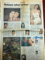 SABAH YILDIZI GAZETESİ DOĞUM GÜNÜ HEDİYESİ - 7 NİSAN 1999 - TAM TAKIM 8 SAYFADIR -Donatella Pilati - Nigar Akay - Evren Büyükburç - Erol Büyükburç - Özlem Derya - Ajlan Büyükburç - Al Pacino - Brad Pitt - Prens William - Prenses Zara - Lady Diana - Ayşen Kayacı - Sibel - Dr. Pervin - Yusuf Persiyan - Güner Uğur - Hazar - Serzen Aksu - Yıldız Tilbe - Yasemin Özmutlu - Hicran Aygün - Erdoğan Sevgin  Anarşist prenses - Bir Türke gönül verdi gelip evlendi kocası uyuşturucudan öldü - Yitik Ülkenin Prensi satış rekorları kırdı - Bal kabağı gençleştirir - İç giyim çamaşırına bak kendini tanı - Müzik kalbi koruyor - Evren Büyükburç babamı rahat bırakın - Kenan’la ilişkim hayatımın hatasıydı - Brad Pitt internette hayranlarıyla buluşuyor - Al Pacino muhteşem bir malikane satın aldı - Prens’in yüzünü güldüren prenses - Çok özel ve farklı koleksiyonlar - Kadınlar da saç ektiriyor - Anarşist prensesin akıl almaz hayatı - Seyirlik banyolar - İslim kebabı - Ispanaklı poğaça - Uzun yaşamın sırrı yoğu