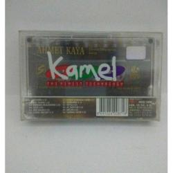 Kaset Ahmet Kaya dosta düşmana karşı albümü. Orijinal. Ambalajında sıfır.