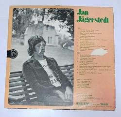JAN JÄGERSTEDT - VARA POPULÂRASTE VISOR MED HELA SVERIGES NYASTE TRUBADUR -  33'LÜK LP PLAK 10/8,5 KONDİSYONDA