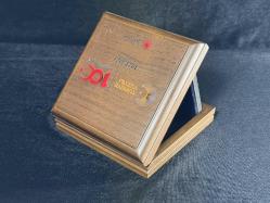 Darphane Türkiye Cumhuriyeti'nin 100. Yılı Gümüş Hatıra Parası ve Özel Ahşap Hatıra Para Kutusu