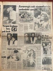 HAFTASONU GAZETESİ DOĞUM GÜNÜ HEDİYESİ - 27 EKİM 1978 - SAYI: 44 - 4 SAYFADIR -Hülya Koçyiğit-Melek Koçyiğit-Selim Soydan-Tayyar Yıldız-Bülent Ersoy-Atilla Atasoy-Davinia-Piraye Uzun-Süreyya Koçyiğit-Sezer Güvenirgil-Fatma Belgen-Ali Rıza Binboğa-Ayşe Alkin-Ajda Pekkan-Emel Sayın-Selçuk Aslan-Kemal Sunal-Koşan Kozmetik-Hülya Koçyiğit’in morali sıfır-Bitsin artık bu çile-Melek Koçyiğit açık kalp ameliyatı olacak-6 ayda 60 kilo zayıflayacak-Eşinden ve kızından ayrı-Kahkaha bilmecesi-Haber yorum fısıltı-Atilla Atasoy can güvenliği istiyor-Bülent Ersoy moral aşısı yapınca-İş kadınları Davinia’yı protesto ettiler-Gönüllü hemşire-İranlı aktörün çilesi-İşte başarımızın sırrı-Piraye Uzun’un talihi döndü-Esrarengiz salı ziyaretlerinin ardındaki çocuk-Yorgan kralının kızı pek hızlı-Boykot edilen torun-Ali Rıza Binboğa’nın sulh turu-Bir hüsranın sonu Emel Sayın Londra’ya yerleşiyor-Ajda’vari bir yaşam-Havaalanında geri çevriliyor