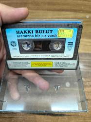 Aramızda bir sır vardı HAKKI BULUT KASET