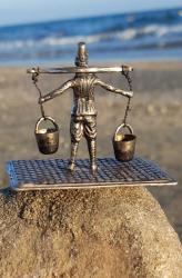 Antika gümüş 835 ayar Kova minyatür biblo Su taşıyıci