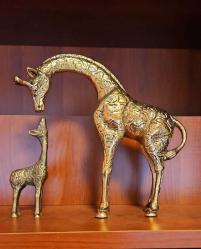 PİRİNÇ ZÜRAFA YAVRULU    ( 2 parça )