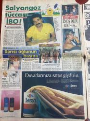 HAFTANIN SESİ GAZETESİ DOĞUM GÜNÜ HEDİYESİ - 27 EYLÜL 1985 - SAYI: 39 - 8 SAYFADIR -BÜLENT ERSOY HAMİLE -Bülent Ersoy-Erol Gülden-Ayşe Çelik-Emrah-Alev Sayın-Ümit Kıvanç-Ajda Pekkan-Sultan-Aysel Gürel-İbrahim Tatlıses-Gülden Karaböcek-Alpay Serpil Çakmaklı-Banu Alkan-Bülent Bilgi-Filiz Erüsler-Turhan Ilgaz-Gönül Öner-Şehnaz Dilan-Füsun Erbulak-İlhan Daner-Türker İnanoğlu-Yıldırım Özer-Hüseyin Cahit-Orhan Gencebay-Metin Has-Tunç Orenmen-Haftanın sesi-Bülent hamile-Babası kim-Antalya parçalı bulutlu-Alev Sayın kül yutmaz-Salyangoz tüccarı İbo-Bu iş karakolda biter-Kasa faresini tanıdınız mı-Güzellik uykusu-Hayret Şehnaz giyindi-Kızımın babasıyım-Eski tüfekler çakırkeyif-Binboğa türküyle döndü-Hırçın aşık zavallı jigolo-Hürgün gazetesi yazı işleri müdürü Turhan Ilgaz
