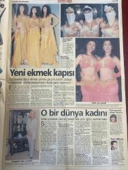 SABAH YILDIZI GAZETESİ DOĞUM GÜNÜ HEDİYESİ - 21 NİSAN 1999 - TAM TAKIM 8 SAYFADIR -Yasemin Özumtulu-Norayr Demirci-Nükhet Duru-Arkan-Şefika Arkan-Bülent Ecevit-Devlet Bahçeli-Recai Kutan-Deniz Baykal-Pervin-Şebnem-Aylin Arasıl-Deniz Pulaş-Serpil Barlas-Evren Baboğlu-Vaha Kılcıaslan-Sema Çelebi-Kenan Erdem-Mezdeke-Filiz Alkan-Taner-Hüseyin Peyda-Erdoğan Sevgin-Mesut Ekener-Neden cinsellik-Kadınları neden uyku tutmaz-Yeni dünyada eski bir dost-Yeni ekmek kapısı-O bir dünya kadını-İki ünlü mankene fantazi test-Pervin’i unutamadı-Depresyon nedir-Hepatit A B ve C nedir-Tırnaklarınız için özel bakımlar-Süleyman Turan-Hicran Aygün-Dünya artık cebinizde-Kadınlar neden uykusuzluk çeker-Ülsere karşı lahana-Umutlar kadar beyaz-Domatesli pirinç pilavı-Kayısı marmelatlı tart-Rüzgar