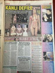 ŞOK GAZETESİ DOĞUM GÜNÜ HEDİYESİ - 23 ŞUBAT 2011 - TAM TAKIM 12 SAYFADIR -Özlem-Didem Koyun-Ayhan Karaca-Monica Bellucci-Beren Saat-Tuba Büyüküstün-Serenay Sarıkaya-Çınar Toprak-Hanım Ece-Hülya Avşar-Öykü Çelik-Nebahat Çehre-Meryem Uzerli-Harun Yavaş-Eda Harun-Kaan Özbek-Bülent Ecevit-Recep Tayyip Erdoğan-Nihat Kurt-Muammer Kaddafi-Rihanna-Osama Gregorio-Ebru Destan-Hande Ataizi-Aysun Kayacı-Gülnihâl-Reyna-Bade İşçil-Cana Yılmaz-Kim Dumbuk-Hüseyin Aydın-Zeynep Pakistan-Kürşat Ayvatoğlu-Bayan Gürültü-Rihanna aşkı-Pakistan’da gay devrimi-Yeni Zelanda’da deprem 65 ölü-Okul önünde koca vahşeti-Türk malı hey-Tarihi imza-Kanlı defile-Kadın kuaföre tuğlalı saldırı-Sen de dümbileksin-Sopaya karşı biber gazı-Hacker’lara helikopterli operasyon-Dizi daha da güzelleşecek-Hürrem Gülnihâl’i öğreniyor-Türk zırhlısı ABD’yi vurdu-Libya’dan kaçış devam ediyor