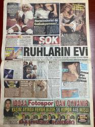 ŞOK GAZETESİ DOĞUM GÜNÜ HEDİYESİ - 13 ARALIK 2009 - TAM TAKIM 12 SAYFADIR -Rosie Huntington-Tarkan-Rihanna-Sezil Güler-Cem Karaca-Deniz Seki-Armağan Çağlayan-Ajda Pekkan-Beren Saat-Hülya Avşar-Bengü Özerdem-Kylie Holmes-Lady Gaga-Dana Hamm-Katie-Linda-Robert Lanza-Cem Boyner-Ayşe Boyner-Adem Gürses-Tayyar Işıksacan-Kubat-Hulusi Tunca-Hadiseyle-Kenan Doğulu-Demetevgar-Sezin-Hinrich Akdağ-Bülent Korkmaz-Mustafa Arık-Bum bum krak uu-Zevk içinde acı çekiyor-Güzel ve yalnız!-Hamileler aşıya-Hemcinslerini de GaGalıyormuş!-Biraz Angelina biraz Raquel işte sana Dana-Ruhların evi-Aslında ölüm yok!-Durmak yok sevişmeye devam!-Canlı bomba Armağan!-Ezik kadın olmak istemiyorum-Yeni sevgili aynı taktik-Deniz Seki’ye sahne dar geldi-Sapık babaya aile infazı-Kin seddi-Güneşini kapatan abisini öldürdü-Pornocu borsacı-Trakya bembeyaz