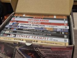DVD - YASAKLI FİLMLER 10 ADET DVD BOX SET (KİTAPÇIĞIYLA BİRLİKTE) Filmler Açıklamada