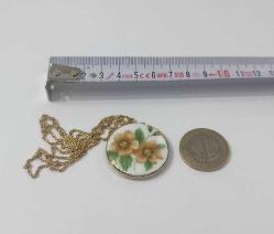 Retro Altın Kaplama Guilloche Mineli Locket Resimlik Kolye