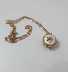 Retro Altın Kaplama Çift Taraflı Guilloche Mineli 4 Resimlik Locket Kolye