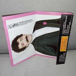 Kaset Müslüm Gürses her şey herşey yalan albümü. Orijinal, baştan sona dinlendi sorunsuz çalışıyor. Temiz. Koleksiyonluk