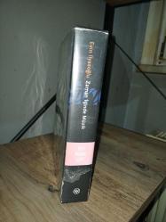 Zaman içinde müzik evin ilyasoglu başlangıçindan günümüze örneklerle batı müziğinin evrimi 10 CD + kitapcik