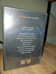 Zaman içinde müzik evin ilyasoglu başlangıçindan günümüze örneklerle batı müziğinin evrimi 10 CD + kitapcik