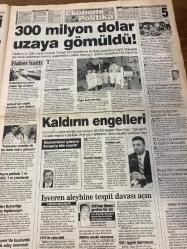 ŞOK GAZETESİ DOĞUM GÜNÜ HEDİYESİ - 20 HAZİRAN 2004 - TAM TAKIM 12 SAYFADIR -Kemal Unakıtan-Alex de Souza-Nijer Tailson-Duvaras Kara-Yonca Ceylan-Madonna-Britney Spears-Ronaldo-Carlos Cordoba-Vicente del Bosque-Fatih Sonkaya-Ali Güneş-Gökhan Zan-İsmet Taşdemir-Önder Turacı-Flavio Conceiçao-Emre Belözoğlu-Trapattoni-Özcan Deniz-Davut Güloğlu-Yasemin Kozanoğlu-Bülent Şakrak-Serhat-Mehdi Kurcaoğlu-Şennur Sezen Vergide affın af’ı geliyor-Basın yatakta bakan ayakta-Zengine hayat çok kolay-Kelepçeyle evlendiler-Babalar ne ister?-Ronaldo hiç kaçırır mı?-Striptiz yaptı hayatı kaydı-Hooijdonk’u geçerim-Bosque umut saçtı-Alex salladı-Şampiyonluğa geliyorum-Trapattoni bizi yaktı-Özcan’da pişti Davut’a düştü-Bu albüme ulaşmalı-Para kavgası-At koşar mafya kazanır-İnternetten cızzz-Hortum faciası-TEM sular altında-Serhat nefes almak zor