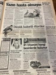 ŞOK GAZETESİ DOĞUM GÜNÜ HEDİYESİ - 20 HAZİRAN 2004 - TAM TAKIM 12 SAYFADIR -Kemal Unakıtan-Alex de Souza-Nijer Tailson-Duvaras Kara-Yonca Ceylan-Madonna-Britney Spears-Ronaldo-Carlos Cordoba-Vicente del Bosque-Fatih Sonkaya-Ali Güneş-Gökhan Zan-İsmet Taşdemir-Önder Turacı-Flavio Conceiçao-Emre Belözoğlu-Trapattoni-Özcan Deniz-Davut Güloğlu-Yasemin Kozanoğlu-Bülent Şakrak-Serhat-Mehdi Kurcaoğlu-Şennur Sezen Vergide affın af’ı geliyor-Basın yatakta bakan ayakta-Zengine hayat çok kolay-Kelepçeyle evlendiler-Babalar ne ister?-Ronaldo hiç kaçırır mı?-Striptiz yaptı hayatı kaydı-Hooijdonk’u geçerim-Bosque umut saçtı-Alex salladı-Şampiyonluğa geliyorum-Trapattoni bizi yaktı-Özcan’da pişti Davut’a düştü-Bu albüme ulaşmalı-Para kavgası-At koşar mafya kazanır-İnternetten cızzz-Hortum faciası-TEM sular altında-Serhat nefes almak zor