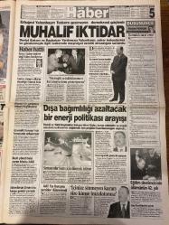 ŞOK GAZETESİ DOĞUM GÜNÜ HEDİYESİ - 26 ŞUBAT 2003 - TAM TAKIM 12 SAYFADIR -İbrahim Tatlıses-Nükhet Duru-Filiz C.-Müslüm Gürses-Hüseyin Kalpar-İlhan Mansız-Ahmet Dursun-Lucescu-Ergün Penbe-Haim Revivo-Sadettin Saran-Ortega-Hasan Şaş-Washi-Rüştü Reçber-Ayhan Akman-Fatih Akyel-Esin Topal-Çağla Şıkel-Şenay Akay-Tuğba Altıntop-Aysu Baceoğlu-Deniz Akkaya-Nükhet Duru-Aysun Kayacı-Sema Şimşek-Cengiz Kurtoğlu-Orhan Gencebay-Mahsun Kırmızıgül-Müslüm Gürses-İbrahim Tatlıses-Zeki Müren-Tarkan-Bengü-Cem Karaca-Ahmet Kaya-Nina-Tardu Flordun-Arzu Yanardağ-Ebru Destan-Pınar Altuğ-Ebru Şimşek-Tülin Şahin-Berivan Ürgüp-Seçil Can-Nefise Karatay-Claire Petelungro-Lolita Asil-Martin A.-Baran Residence-Filiz C.-Fatih Terim-Mustafa ve Ayşe C.-Yücel Yener-M. Başeğmez-M. Çağrıoğlu-Murat Çelikkan-Uğur Kurtuluş-Derya Tuna Tatlıses’e 8.5 yıl hapis-Yeşil kart’a sıkı yönetim-Utan-Canı sıkıldıkça evden kaçıyor-TRT küçülme kararı aldı-Keçi beşiz doğurdu-AKP muhalefet eden vekillere gözdağı verdi-Kar durdurdu-Mersin’e