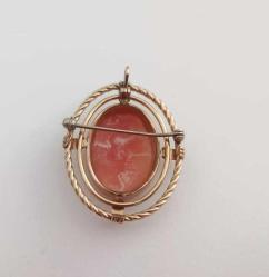 Antika Altın Kaplama Hakiki Shell Cameo Kolye Ucu Broş