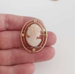 Antika Altın Kaplama Hakiki Shell Cameo Kolye Ucu Broş