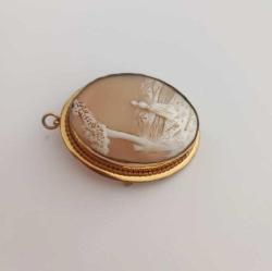 Antika Victorian Altın Kaplama Hakiki Shell Cameo Kolye Ucu Broş