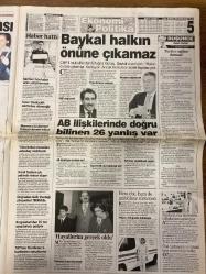 ŞOK GAZETESİ DOĞUM GÜNÜ HEDİYESİ - 29 MAYIS 2004 - TAM TAKIM 12 SAYFADIR -Nuray T. - Ahmet - Mehmet Okur - Yeliz Çalışkan - Teoman - İbrahim Tatlıses - Lena Kamen - Yasemin Kozanoğlu - Sinan Çetin - Hasan Parkan - Ertuğrul Günay - Deniz Baykal - Abdullah Gül - Recep Tayyip Erdoğan - Saffet Sancaklı - Vladimir İviç - Djalminha - El Karkouri - Çağdaş - Öztan Canaydın - Kayhan - Saidou - Doğu Kaplan - Petkov - Yıldırım Demirören - Basri Aslan - Mark Overmars - Lizarazu - Okan Yılmaz - Daum - Aurelio - Fatih Tekke - Aloe Vera - Vera - Mehmet Okur - Yeliz Çalışkan - Teoman - İbrahim Tatlıses - Lena Kamen - Yasemin Kozanoğlu - Sinan Çetin - Hasan Parkan - Ertuğrul Günay - Abdullah Gül - Recep Tayyip Erdoğan - Rakıyla Öldürdü - Blue Jean Çılgınlığı - Kadın Tacirini Kırgız Seks Kölesi Yakalattı - Kaderin Böylesi - Ucuz Alo Yolda - Emeklinin 4.4 Katrilyonu İç Ediliyor - Fenerbahçe Jet Gibi - Şifalı Bitki Diyeti - Kadın Ne Bekler - Erkeklere Altın Öğütler - İstemeyi Unutmayın - Sırp Kavgası - As