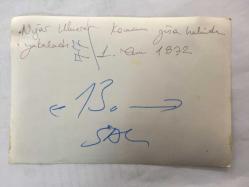 TÜRK SANAT MÜZİĞİ SANATÇISI NİGAR ULUERER'İN ORİJİNAL 6'LI FOTOĞRAF SETİ - 24 x 18 cm, 18 x 12 cm ve 12 x 10 cm EBADINDA 6 FARKLI FOTOĞRAF - NİGAR ULUERER KOCASINI ZİNA HALİNDE YAKALATTIRIRKEN BASKIN YAPILDIĞI ve KARAKOLDA İFADE VERİLDİĞİ ANLARDA ÇEKİLMİŞ 6 FARKLI FOTOĞRAF. 1 TEMMUZ 1972. ÖZEL ARŞİV