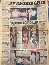 ŞOK GAZETESİ DOĞUM GÜNÜ HEDİYESİ - 5 AĞUSTOS 2002 - TAM TAKIM 12 SAYFADIR -Ali Erdemir - Bill Gates - Rahşan Ecevit - Bülent Ecevit - Nihat Kahveci - Sadettin Saran - Lorant - Ceyhun - Gilberto Silva - Hakan Şükür - Nuno Gomes - Makaay - Fatih Terim - David Beckham - Ronaldo - İlhan - Lucescu - Effenberg - Pascal Nouma - Zaza Enden - Tarkan - Yıldız Tilbe - İlker İnanoğlu - Anna Kournikova - Jean Carper - Phyllis - Gururumuz Dr. Ali Bey - Elveda Kriz - Yine Rahşan Yine Gaf - Son Harekat - Silindir Kanarya - Cimbom’da Kriz - Fener Nihat’ı Alsın - Hep İyi Başlıyor - Lüzumsuz Bilgiler - Herkes Onu Gözetliyor - Ağırlık Ağır Geldi - Cinsiyete Göre Tokmak - Bekaret Demode - Anna Kortta Çirkinleşiyor - Eyvah Zaza Geldi - Tadını Kaçırdılar - Her Zaman Cici - Yollarda Doğuracak - Çin Çin - Kadere Bak - Alt Tarafı Bir Karış - Yavrum Bu Ne Hal - Çizer: Arda Aladağ - Çizer: Bordo