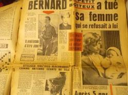 JOURNAL ICİ PARIS DU 25 AU 31 EKİM 1966 / SYLVIE VARTAN VE JOHNNY HALLYDAY KONULU FRANSIZ GAZETESİ...