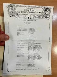 İstanbul Devlet Opera ve Balesi 1997 Kuğu Gölü P.İ. Çaykovski Bale Synopsis Kitapçık
