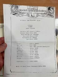 İstanbul Devlet Opera ve Balesi 1998 Carmen (G. Bizet) Opera Synopsis Kitapçık