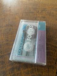 HÜLYA AVŞAR - DOST MUSUN DÜŞMAN MISIN - KASET (JELATİNİNDE)