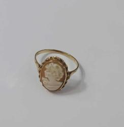 Vintage 14 Ayar Altın Hakiki Shell Cameo Bayan Portre  Yüzük İtalya Ölçü 7
